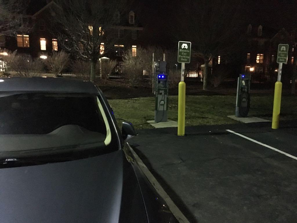 Market District Giant Eagle Supermarket Wexford, PA EV Station