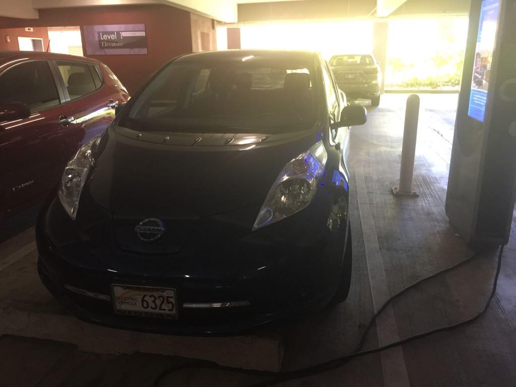 Ward Center TJ Maxx Honolulu, HI EV Station