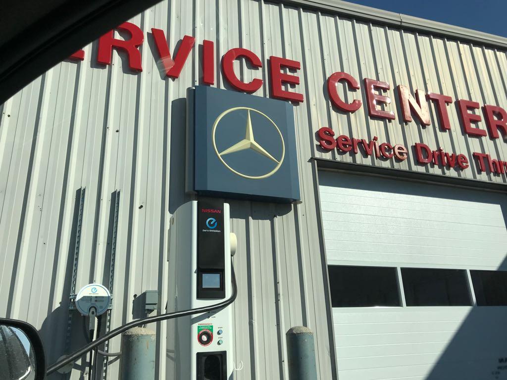 JP Motors Peru, IL EV Station