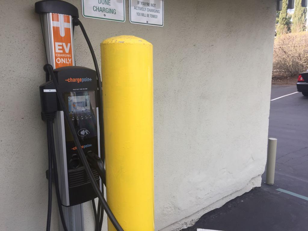 Sharon Apartments Menlo Park, CA EV Station