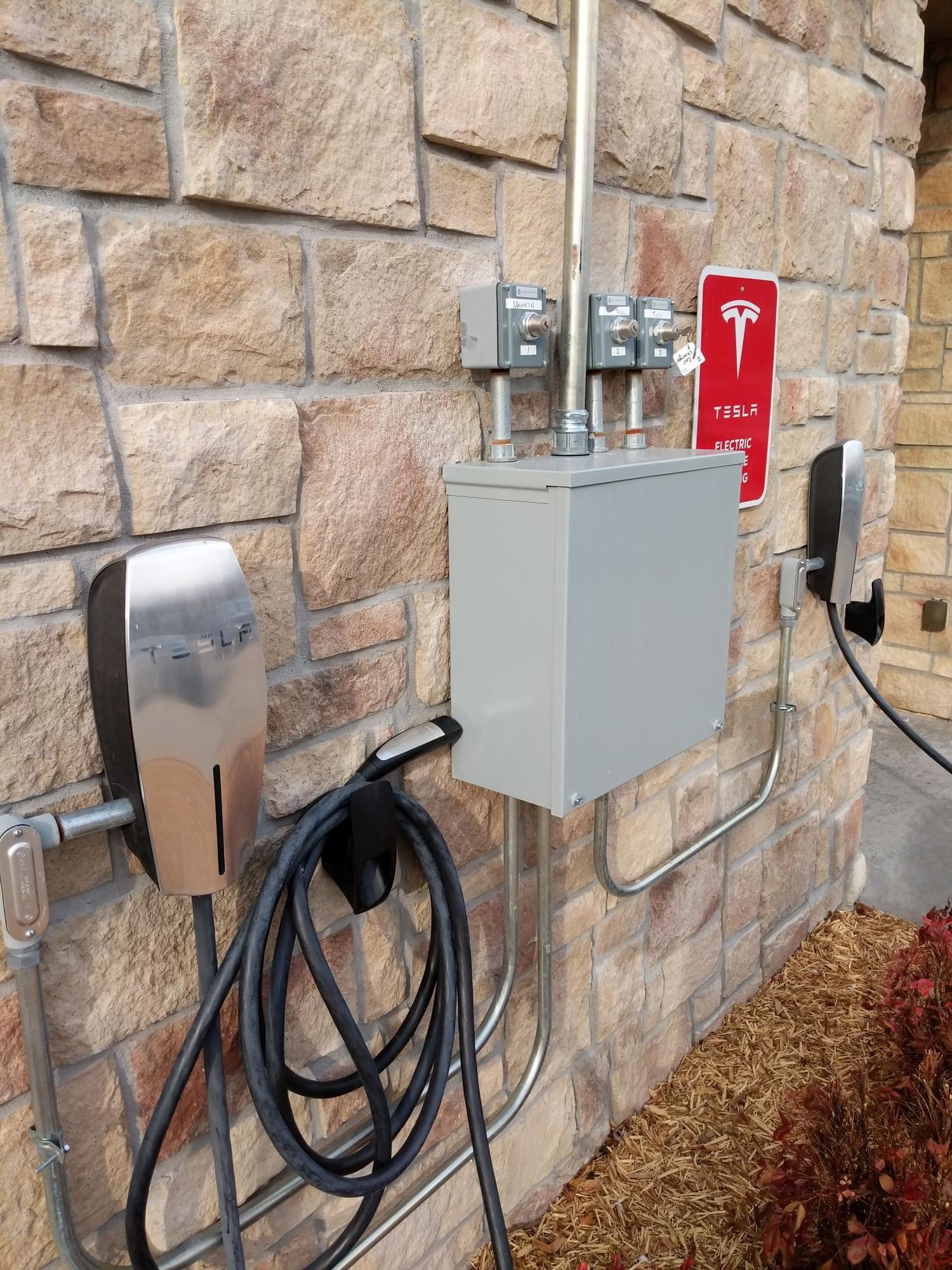 Hilton Garden Inn PlugShare