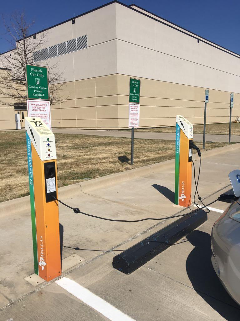 UT Dallas Activities & Recreation Center Lot J Richardson, TX EV