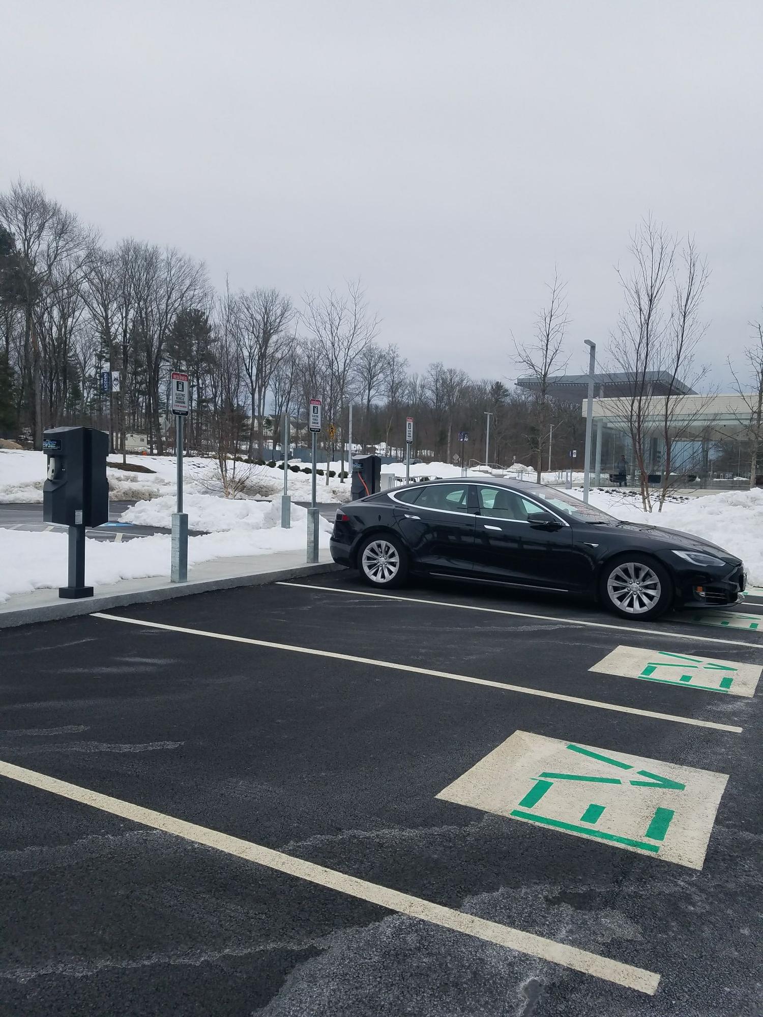 University of CT Innovation Partnership Building Mansfield, CT EV