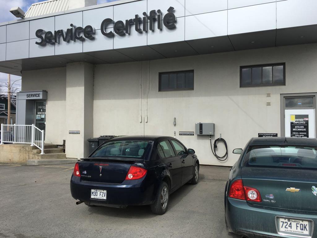 FR Dallaire GM LacMégantic, QC EV Station