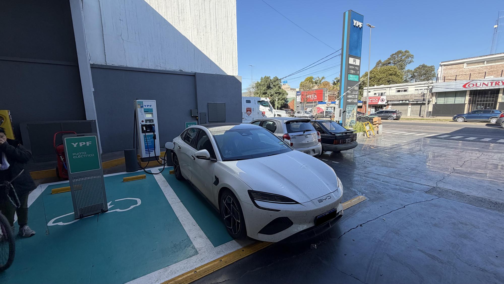 YPF Punto Eléctrico Rosario