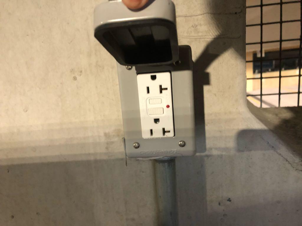 Wyandanch LIRR Parking Garage Wheatley Heights, NY EV Station