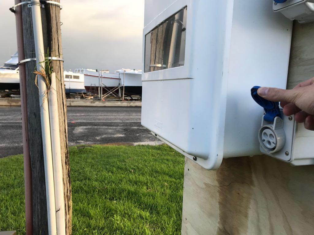 The Causeway Coffee Cart Auckland, Auckland EV Station