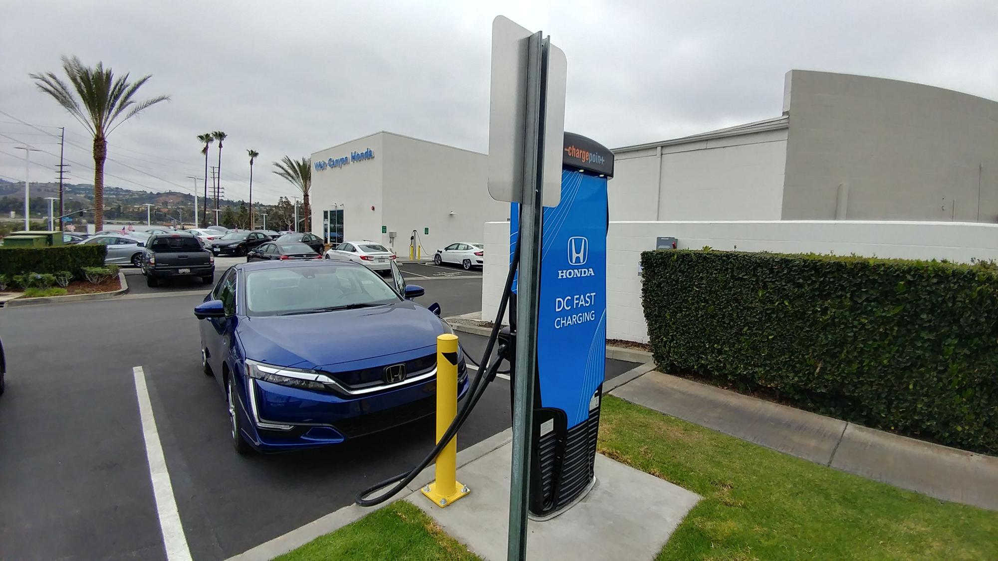 Weir Canyon Honda Yorba Linda, CA EV Station