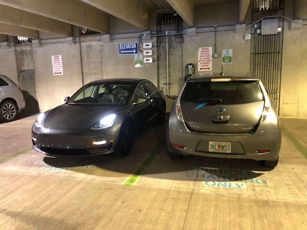 Kings Avenue Parking Garage (JTA) Jacksonville, FL EV Station