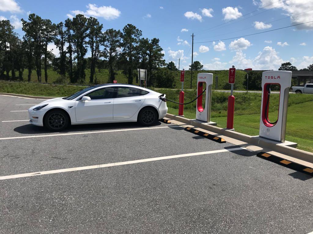 Busy Bee Live Oak Live Oak, FL EV Station