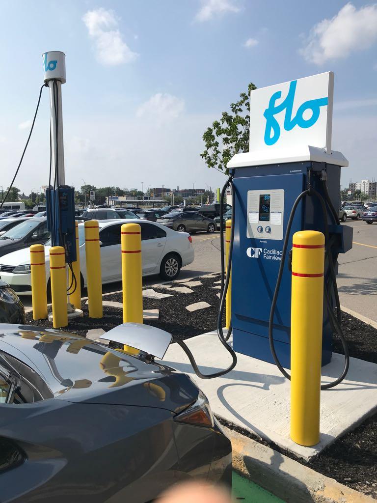 CF Lime Ridge Mall (1) | Hamilton, ON | EV Station