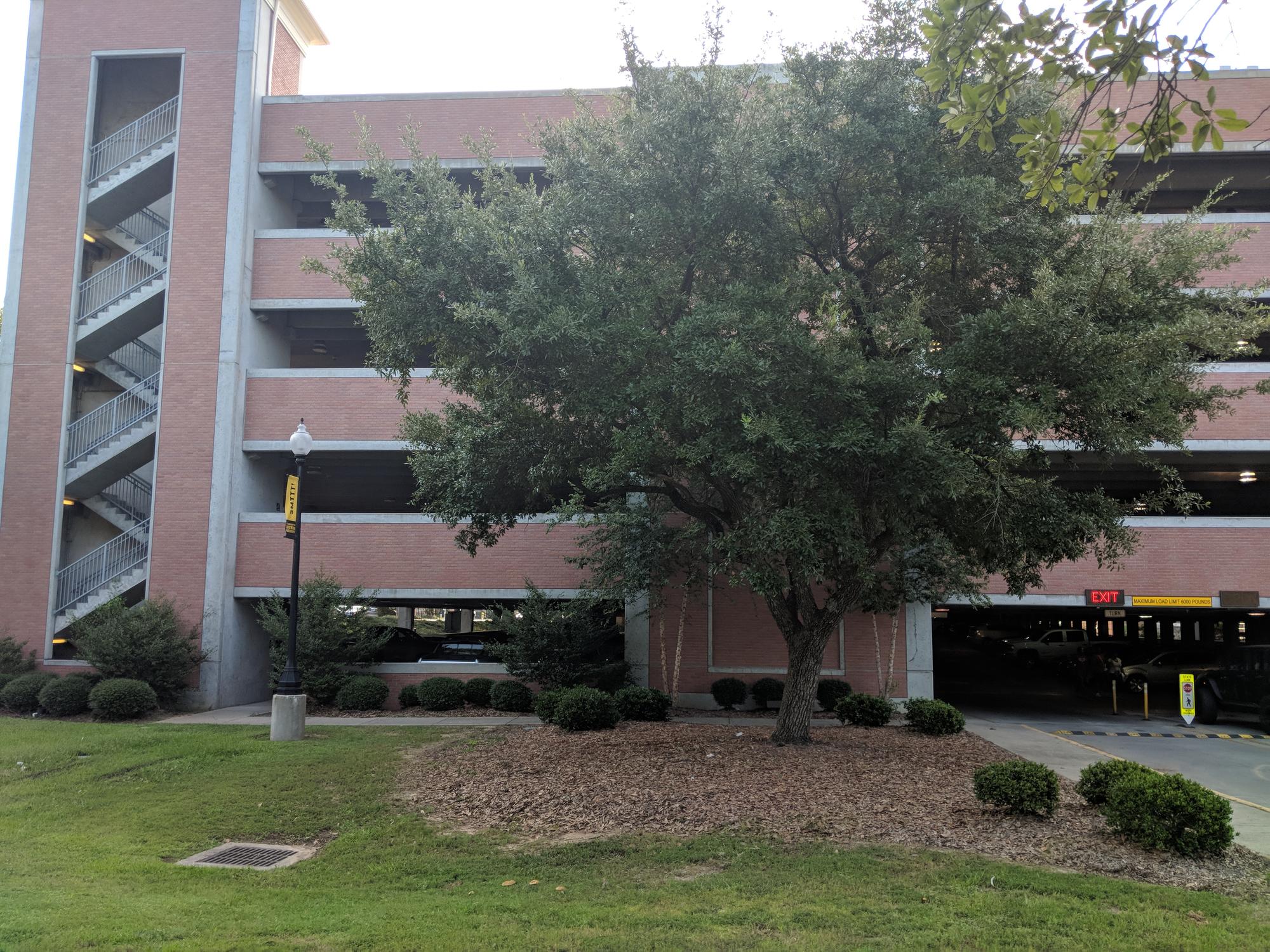 USM 4th St Parking Garage Hattiesburg, MS EV Station