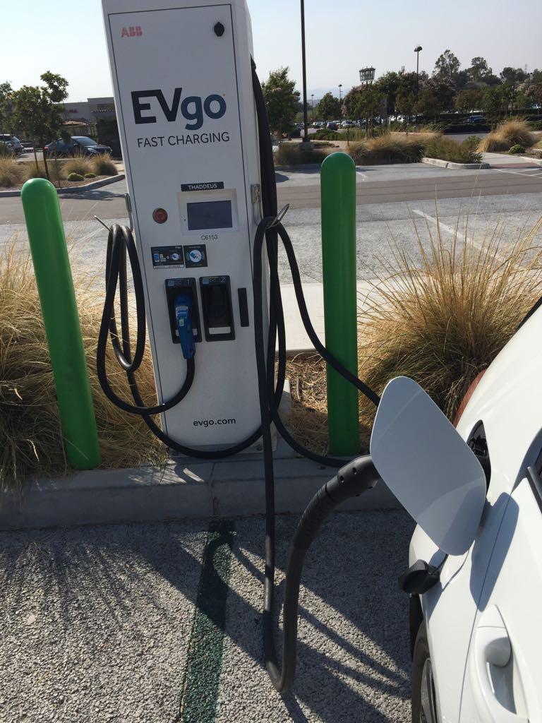 Bridgeport Marketplace Santa Clarita, CA EV Station