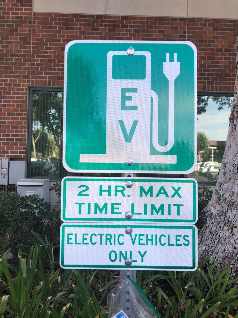 Santa Clarita City Hall Santa Clarita, CA EV Station