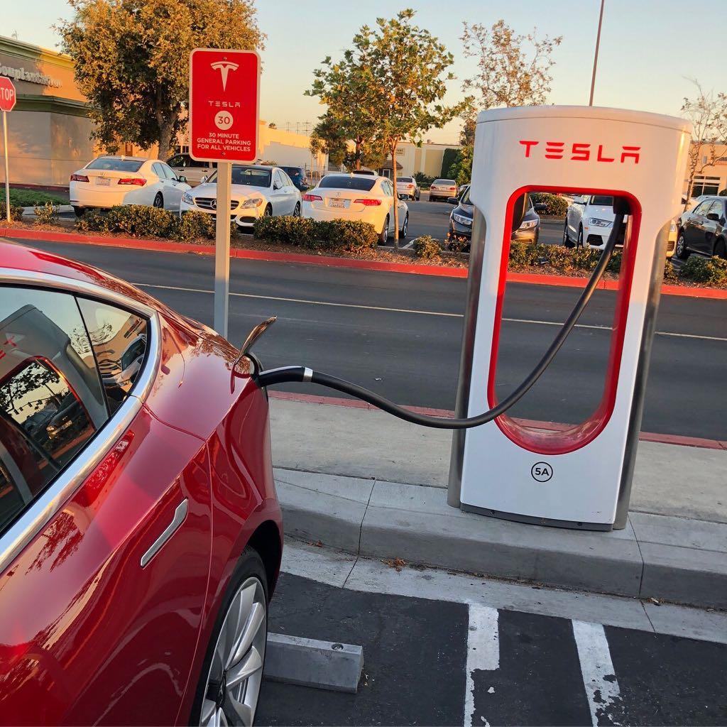 Shops at Costco Plaza PetSmart Fountain Valley, CA EV Station
