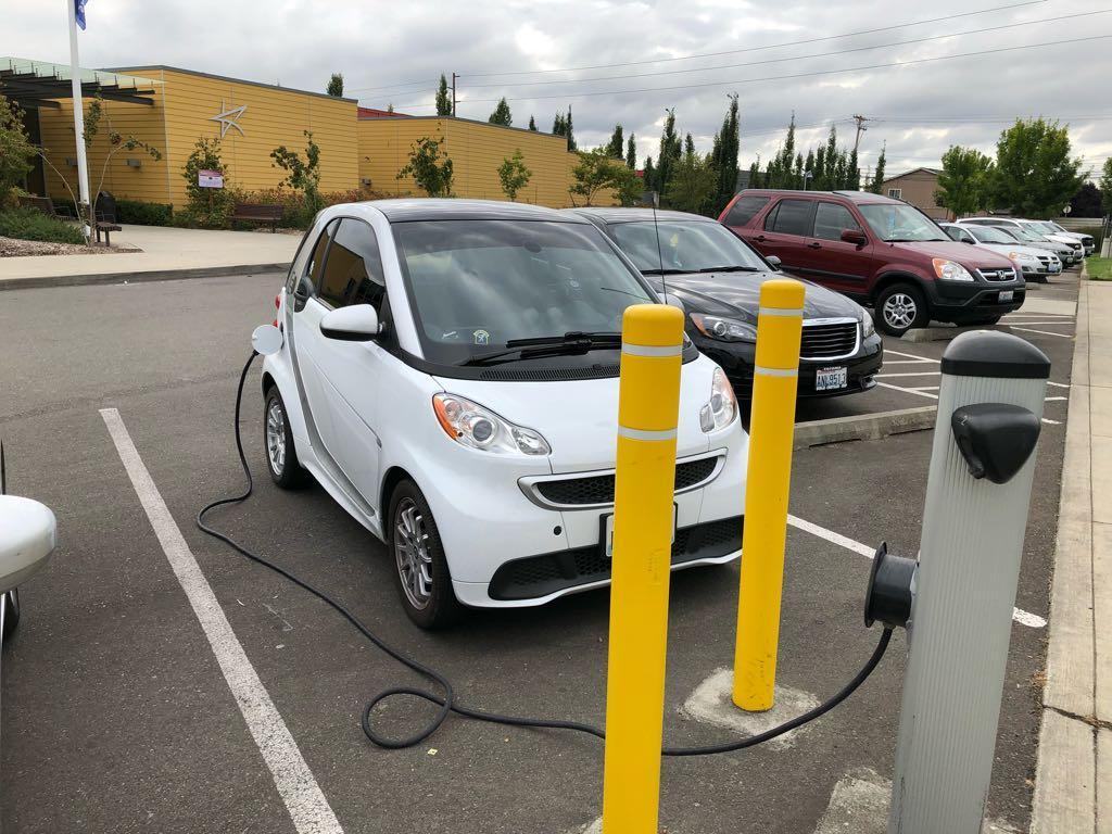 South Activity & Recreation Center WA EV Station