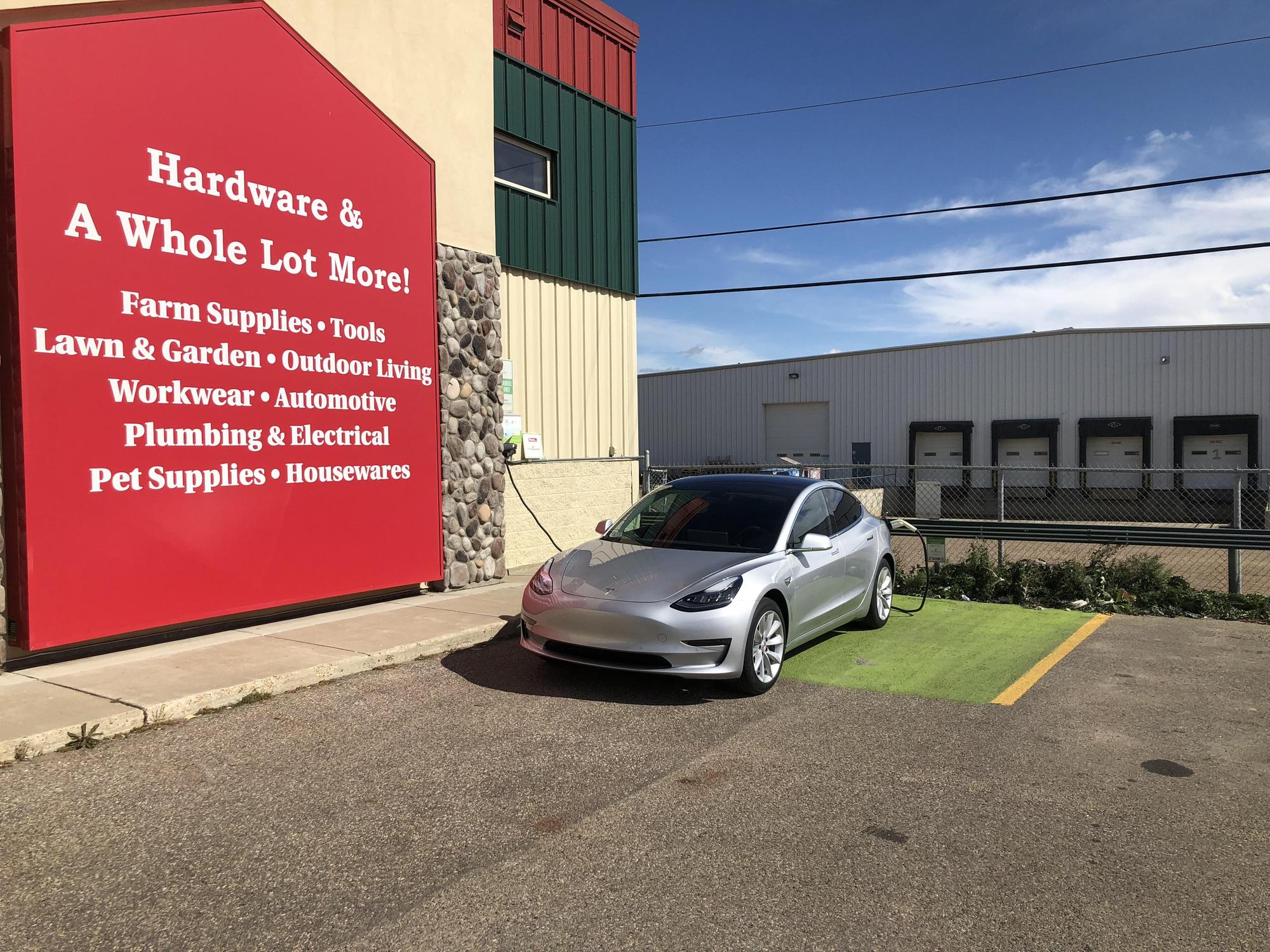 Peavey Mart Saskatoon, SK EV Station