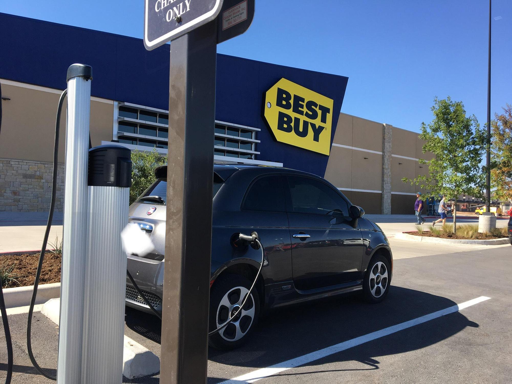 Best Buy Lubbock, TX EV Station