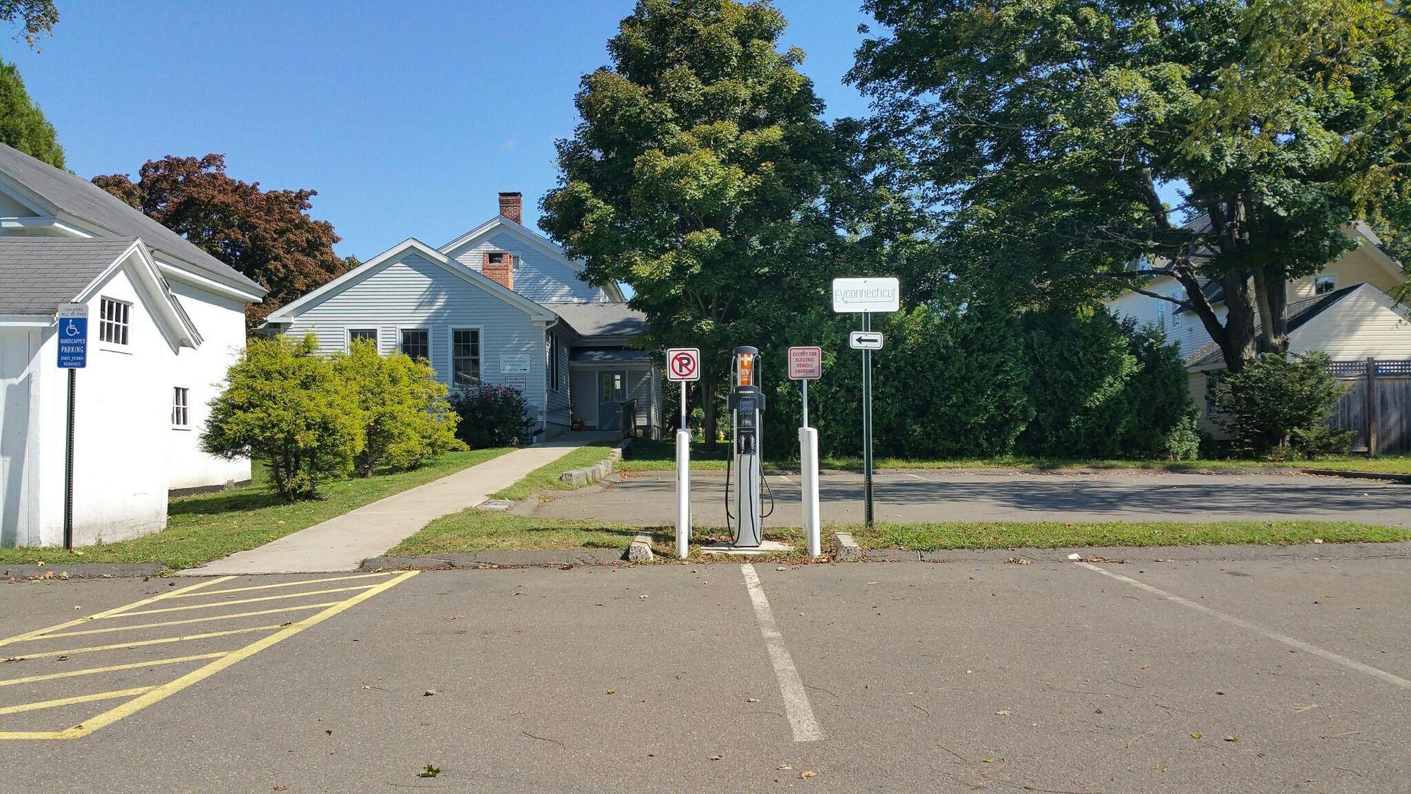 Guilford Town Hall Guilford, CT EV Station