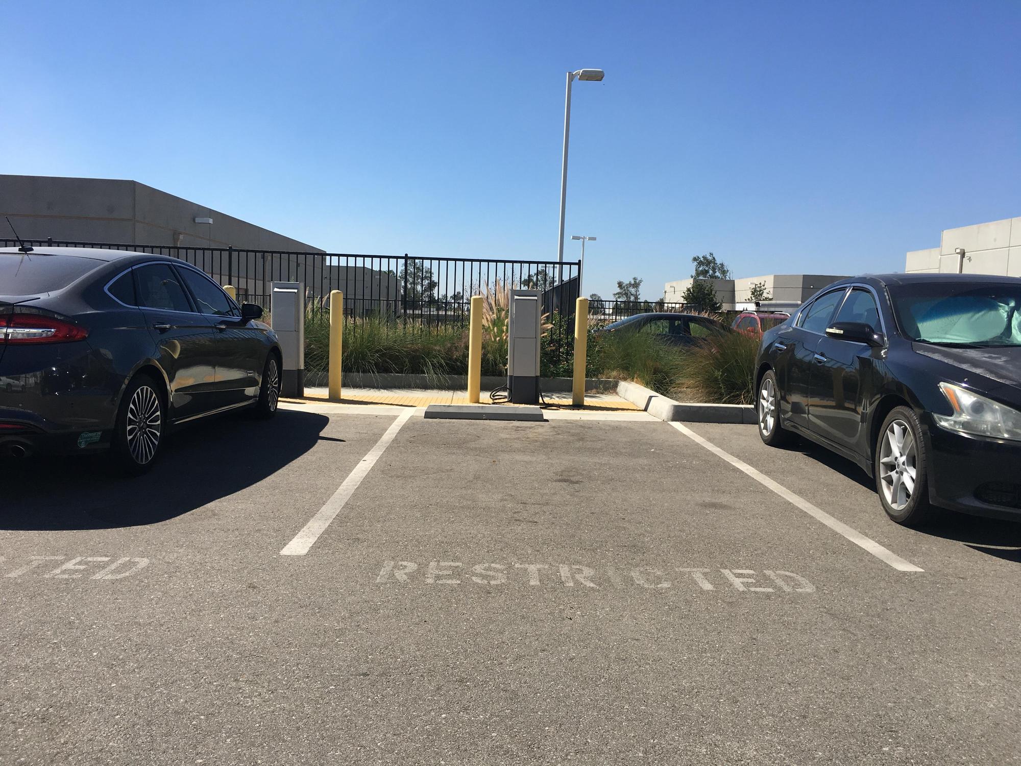 Fontana DMV Fontana, CA EV Station