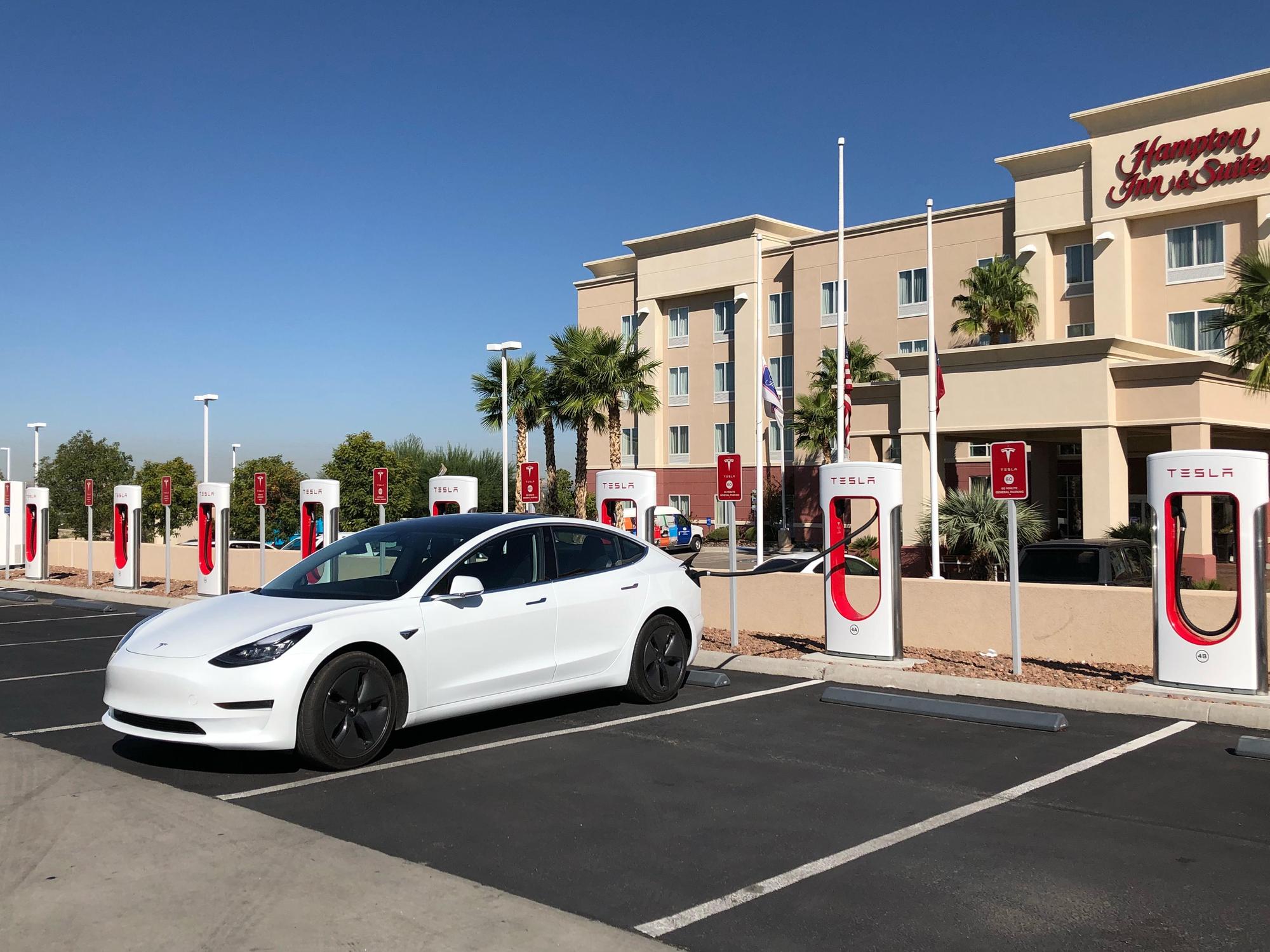Rudy's Country Store & BBQ El Paso, TX EV Station