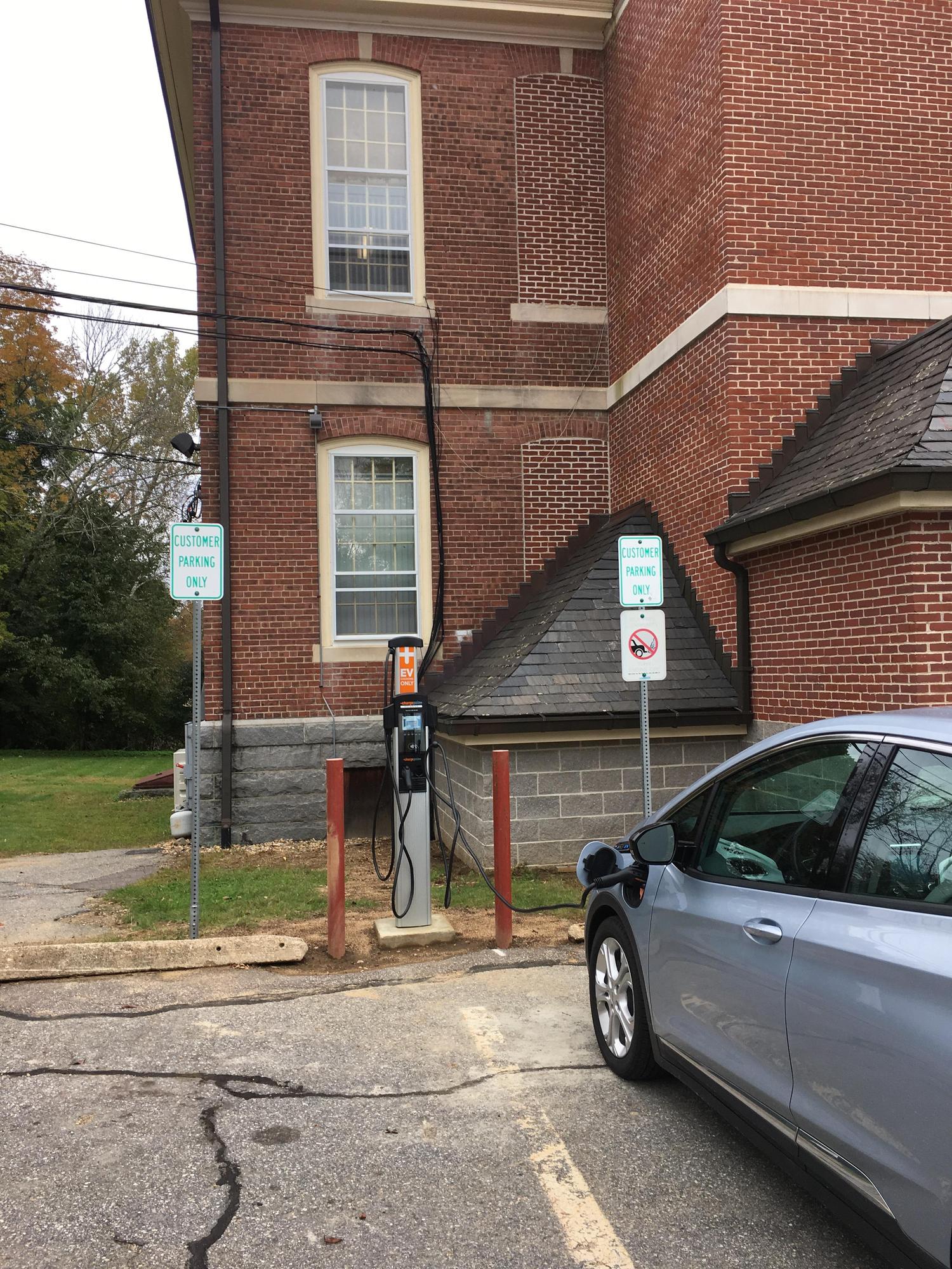 Barre Town Hall Barre, MA EV Station