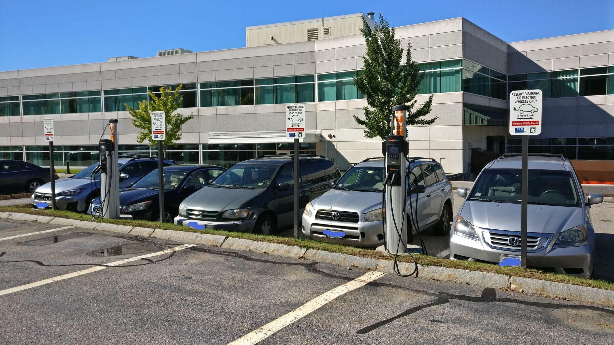 Crosby Center Bedford, MA EV Station