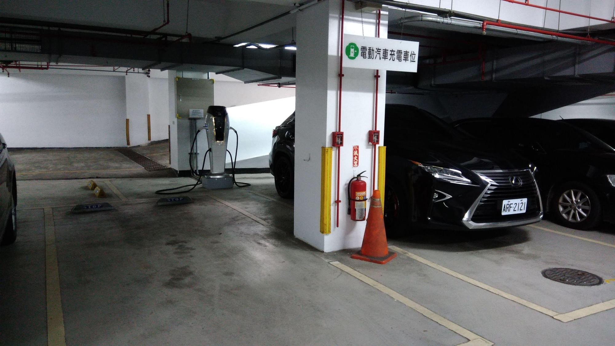 中正立體停車場 Plugshare