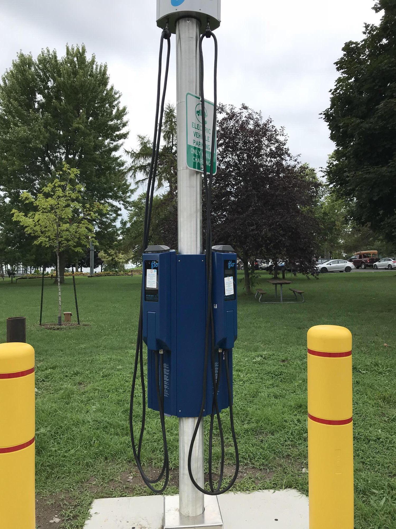 Emily Street Parking/Charging | PlugShare