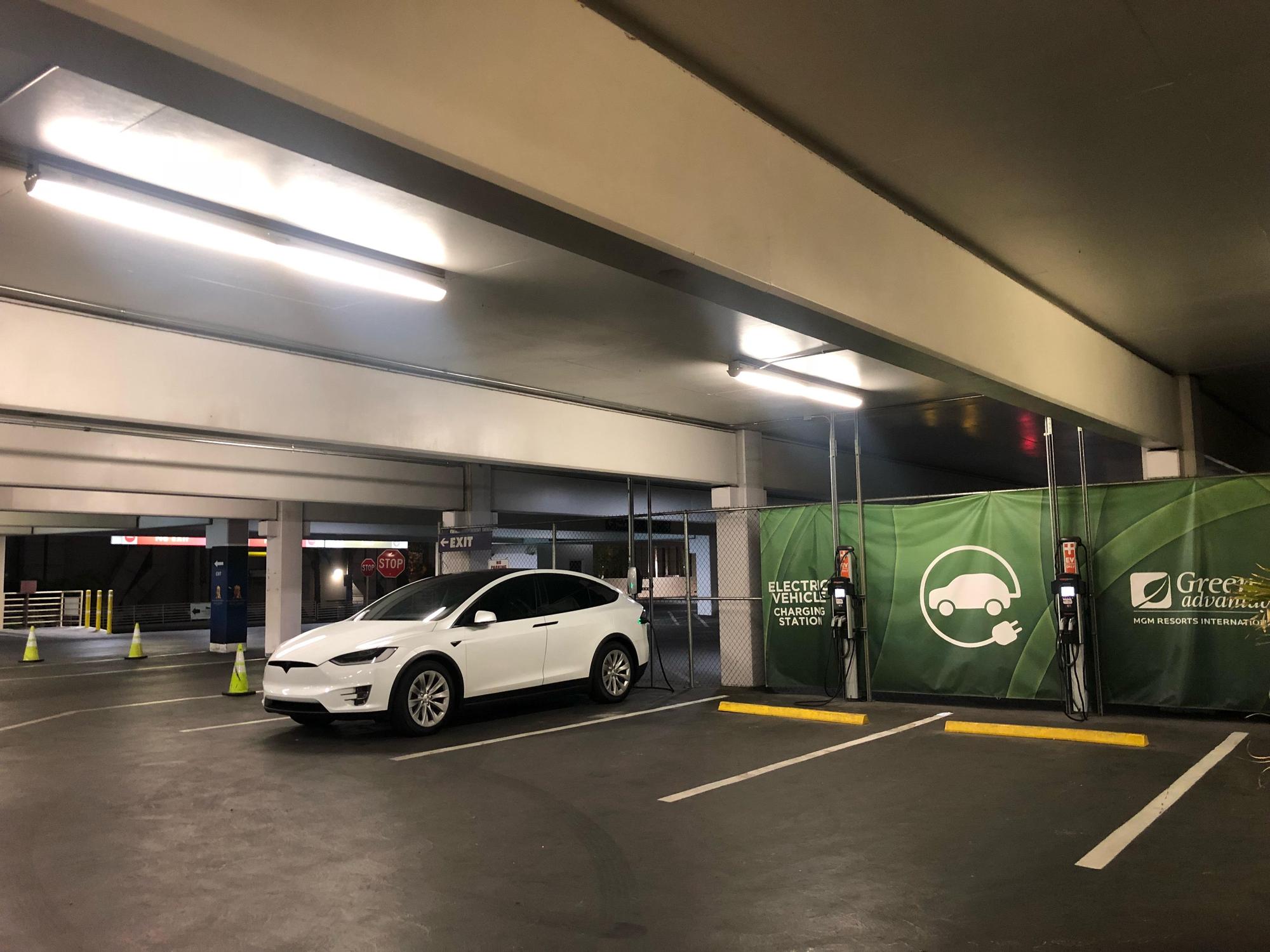 MGM Grand Self Parking Garage Las Vegas, NV EV Station