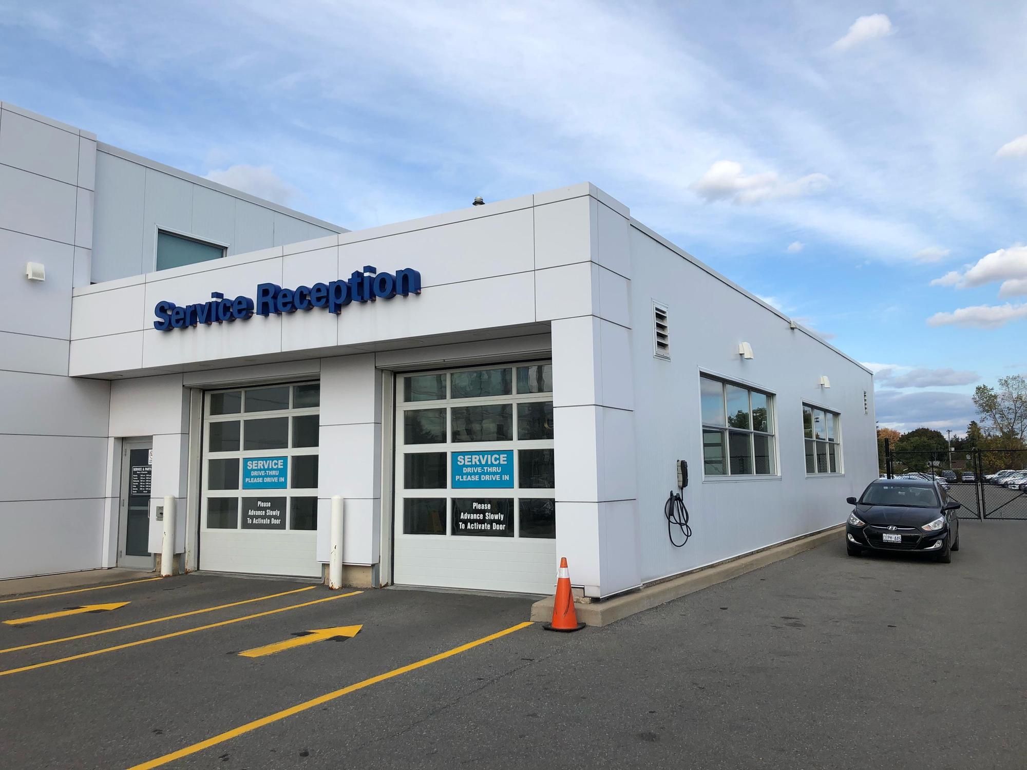 Surgenor Hyundai - Service | Ottawa, ON | EV Station