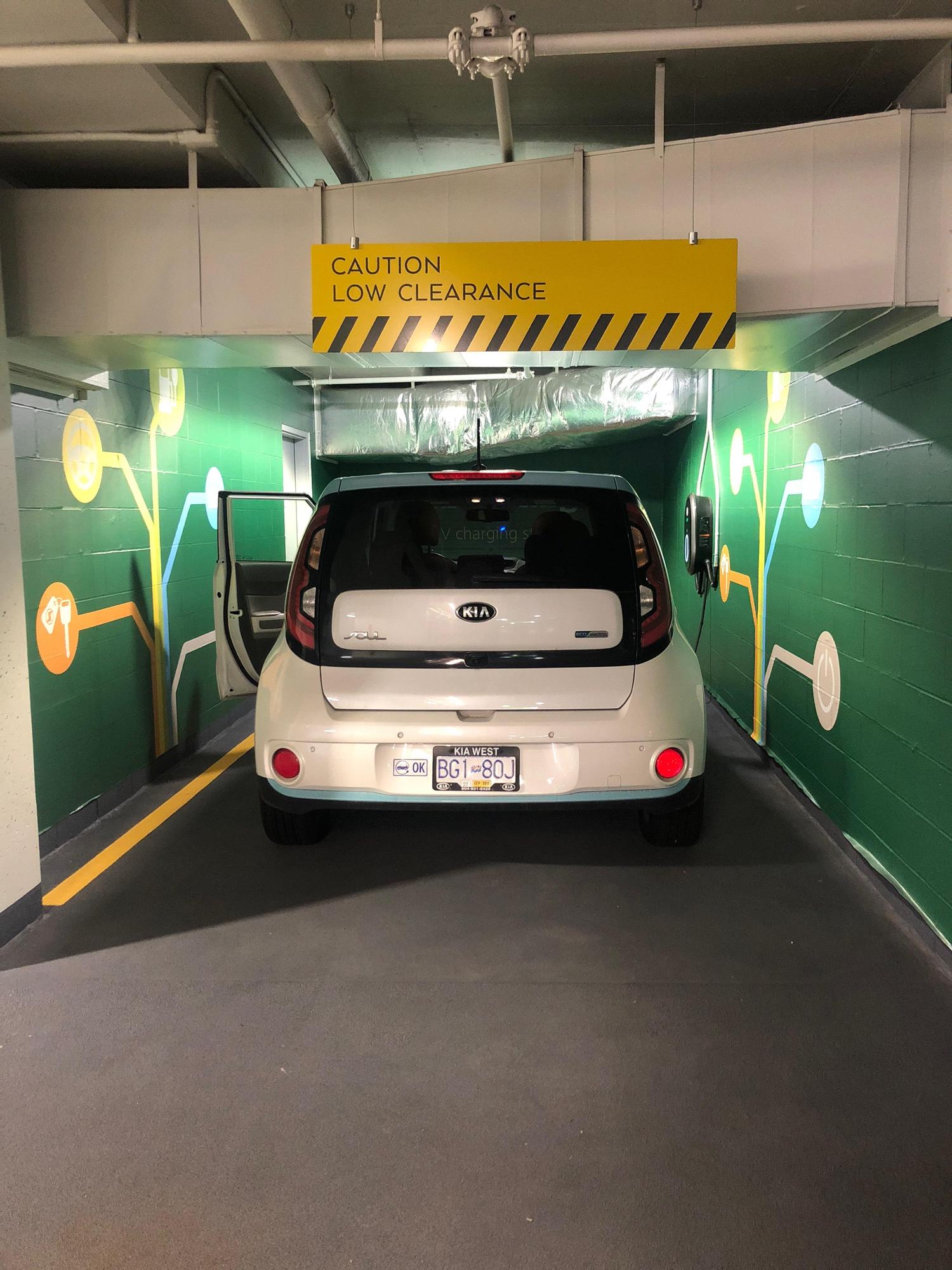 Howe St Parking Garage Vancouver, BC EV Station