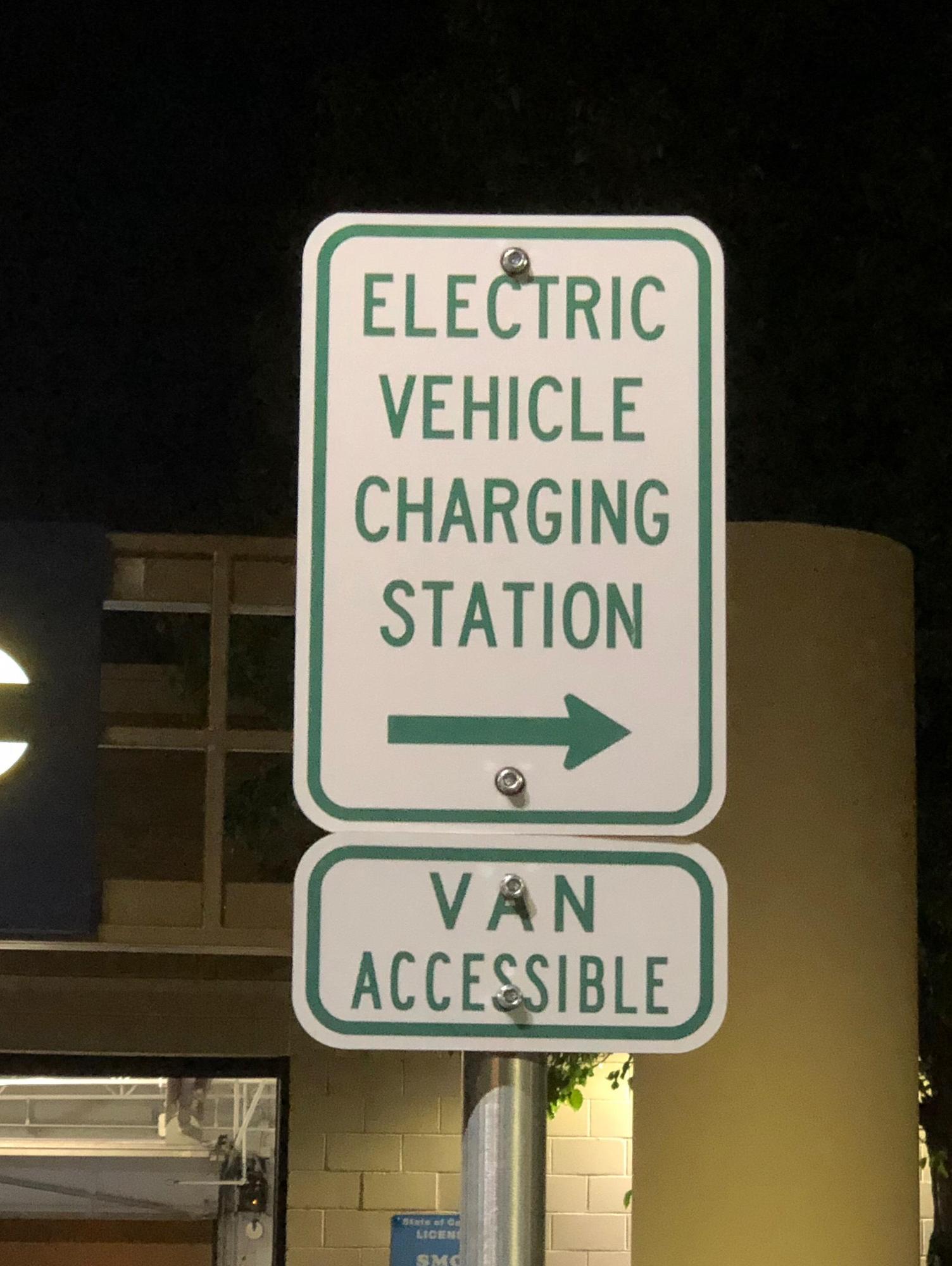 CarMax Roseville, CA EV Station