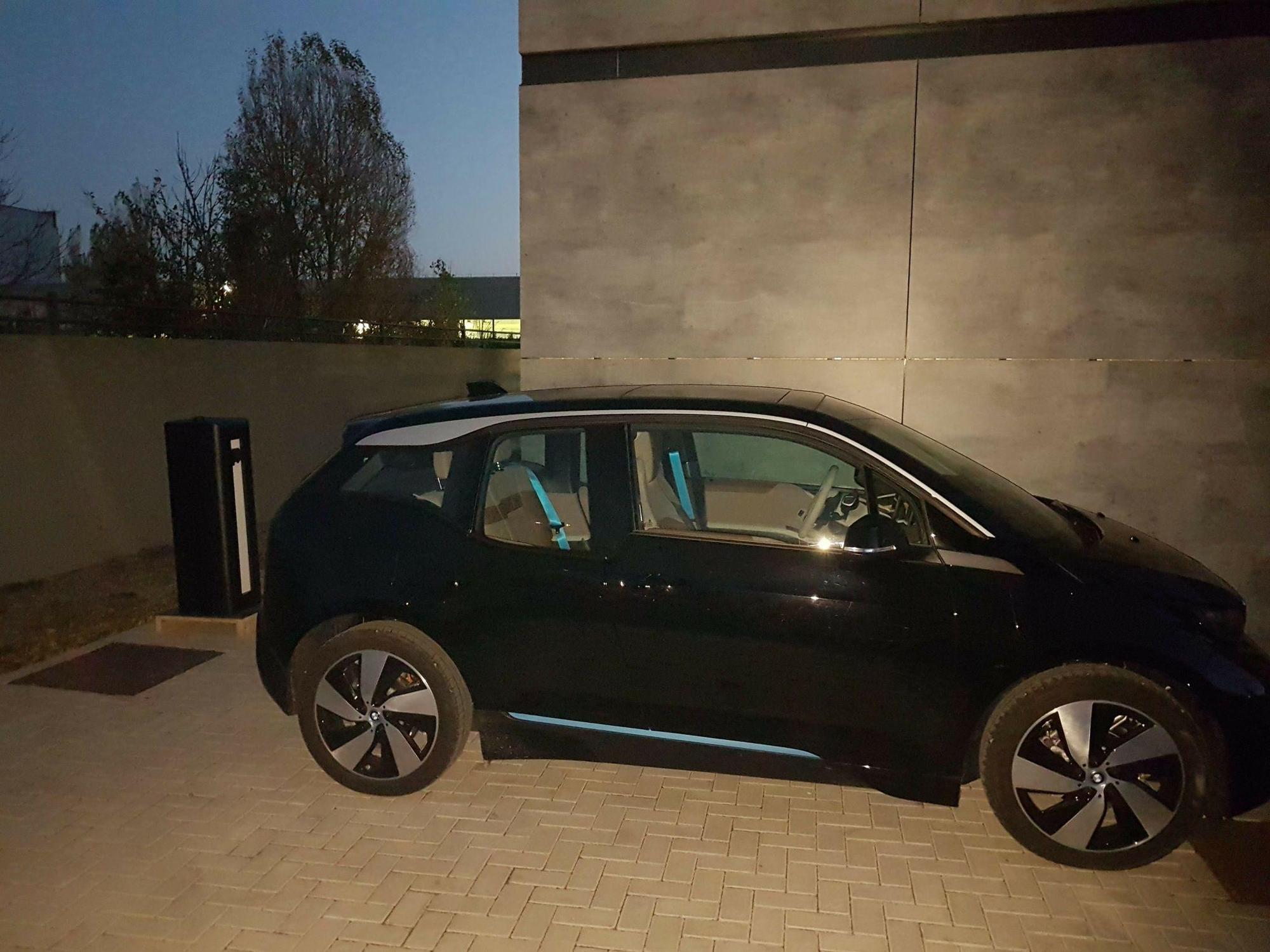 Stratum Enclosures EV Producer | București, Municipiul București | EV ...
