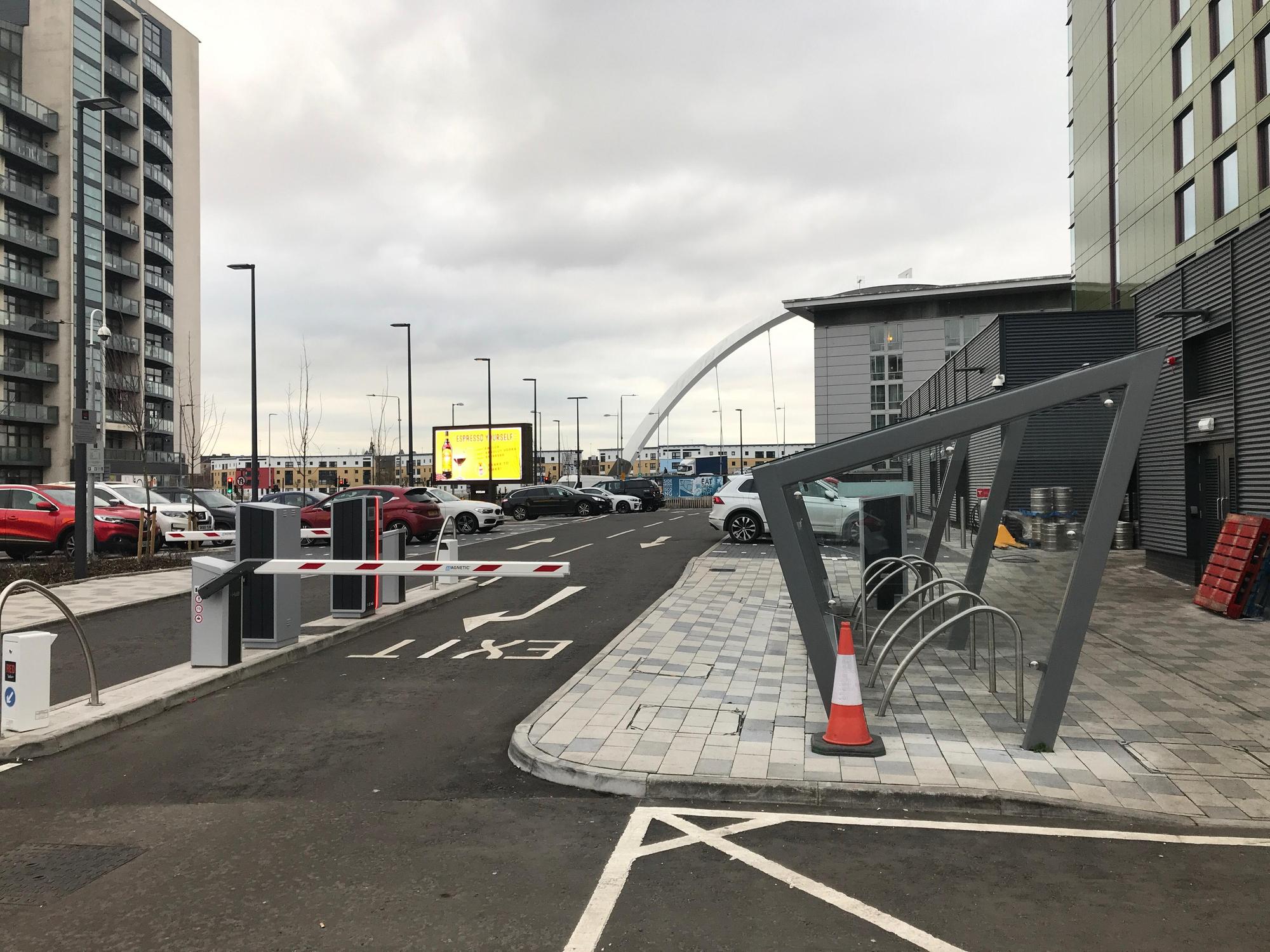 Radisson Red Glasgow Glasgow, Scotland EV Station