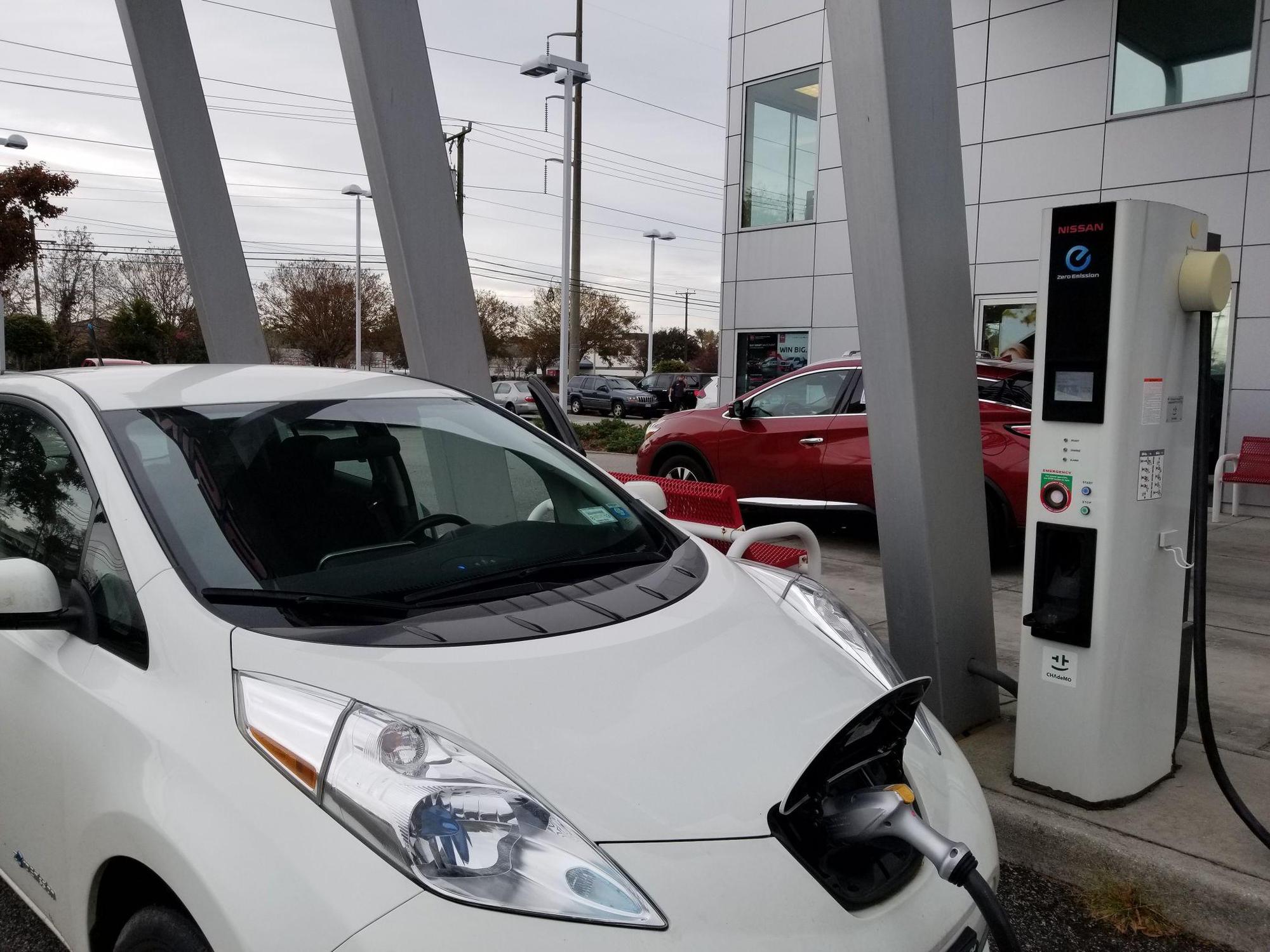 Hall Nissan Virginia Beach Virginia Beach, VA EV Station
