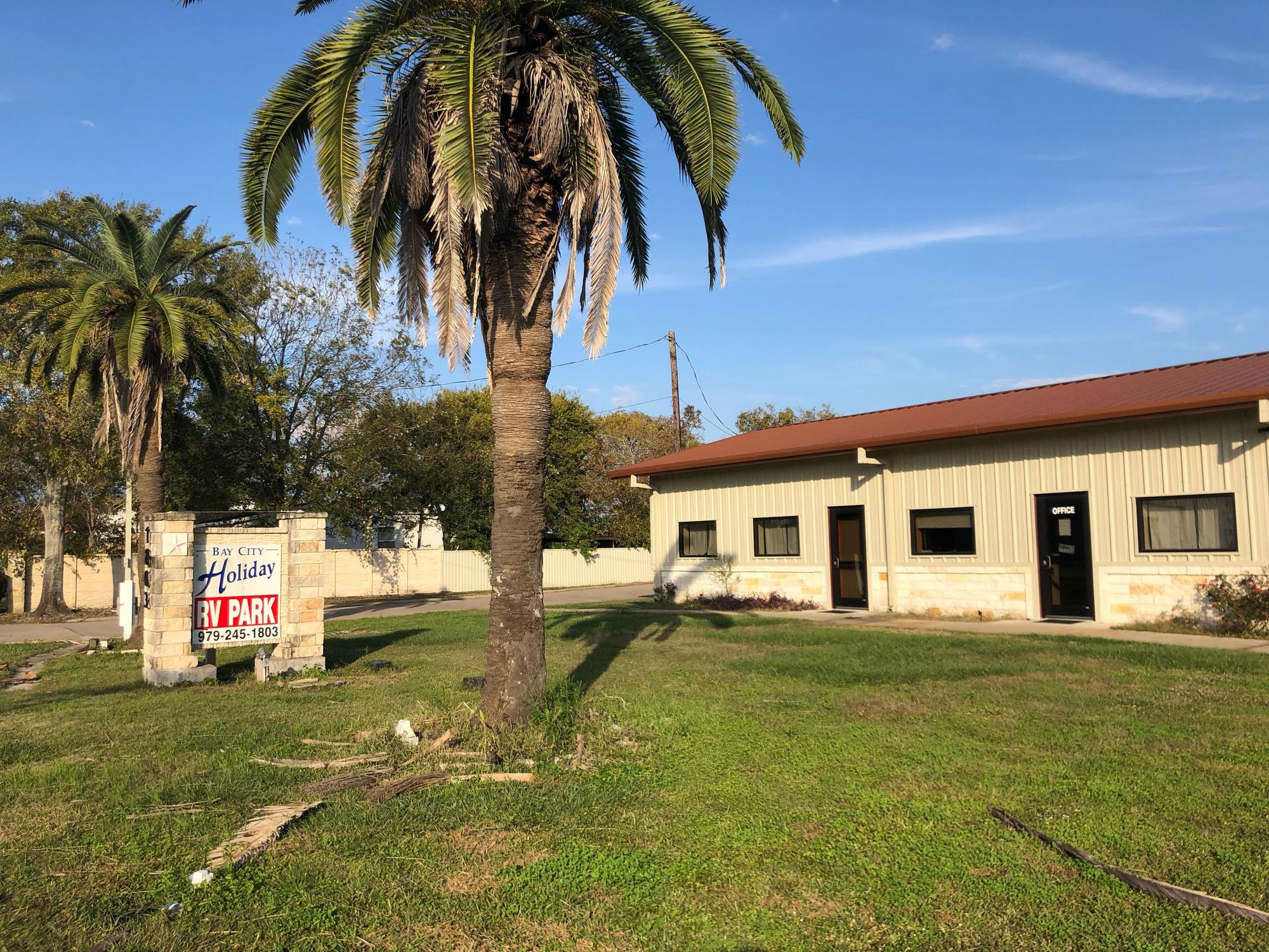 Bay City Holiday RV Park Bay City, TX EV Station