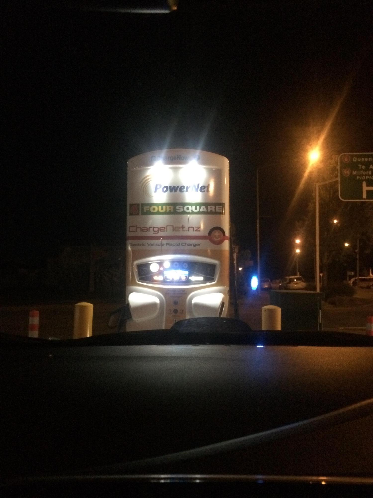 Lumsden Four Square Lumsden, Southland EV Station