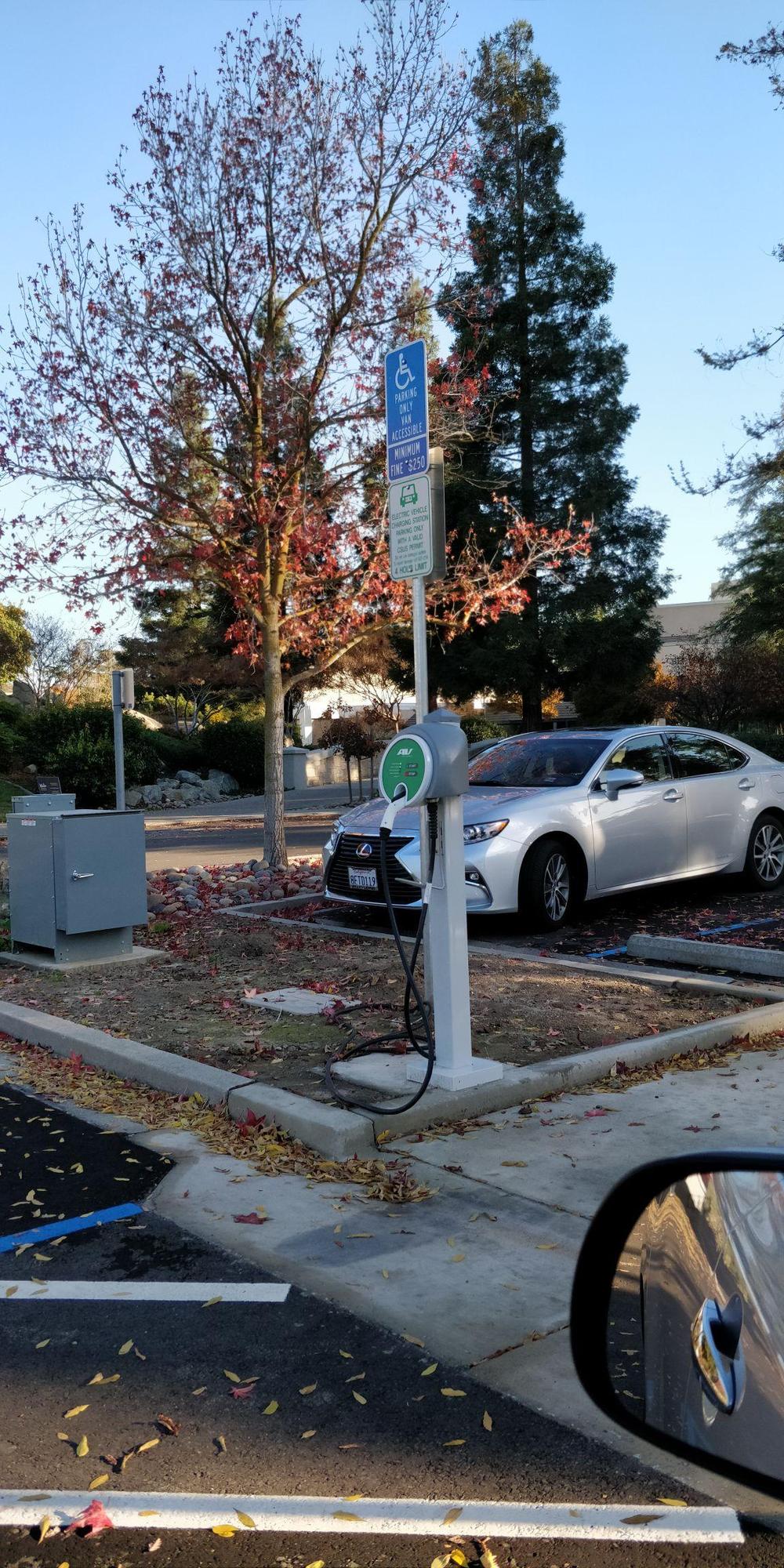 Stanislaus State Parking Lot 3 Turlock, CA EV Station