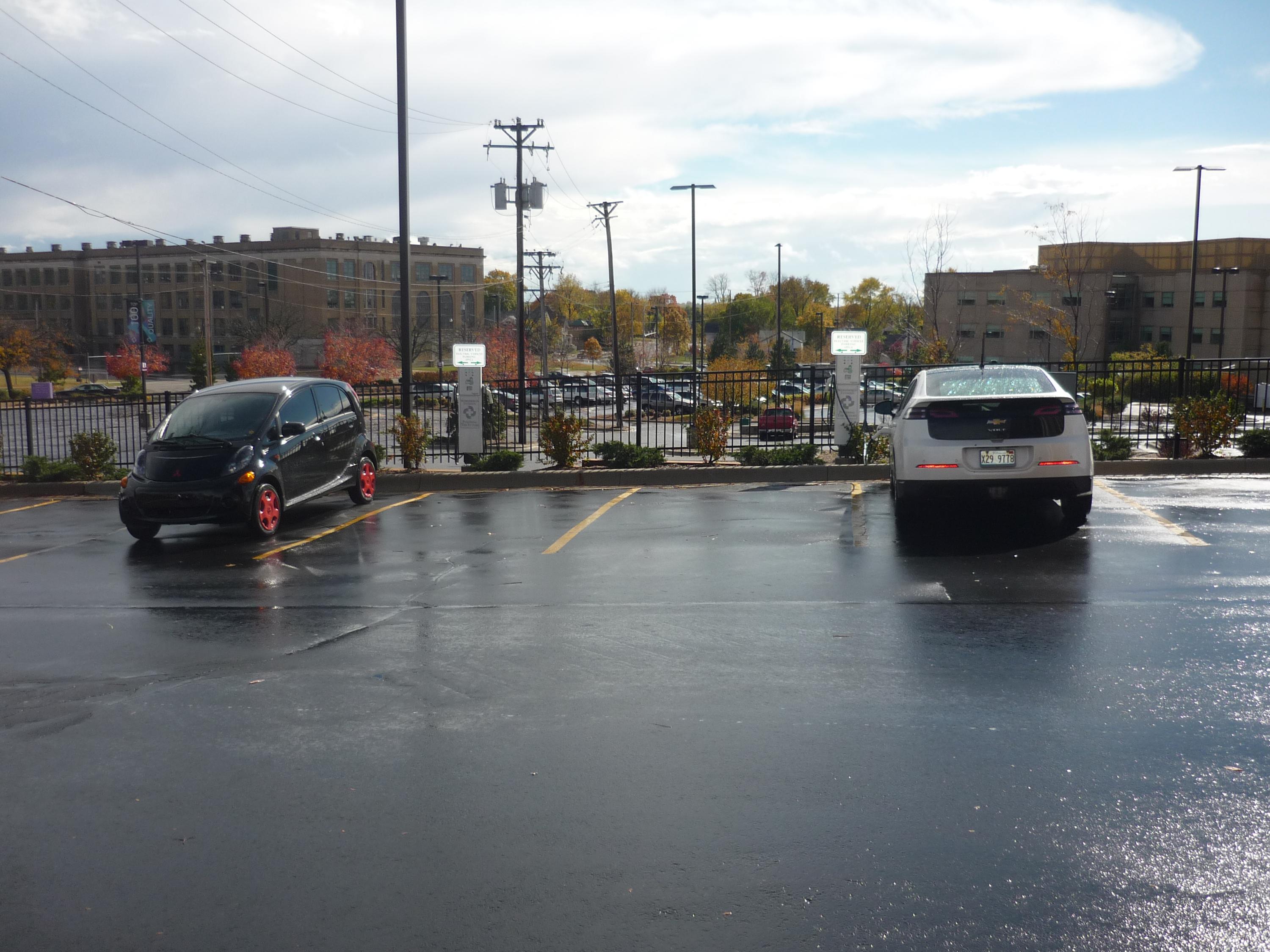 Swedish american hospital rockford il ev station