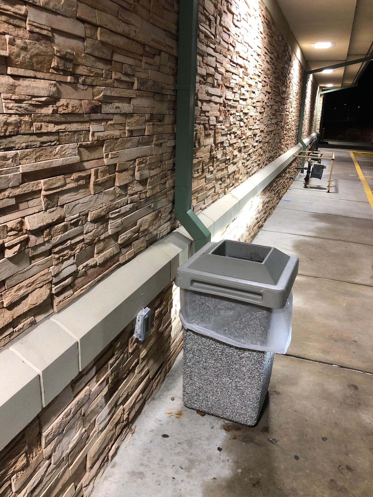 Moto Mart St Charles, MO EV Station