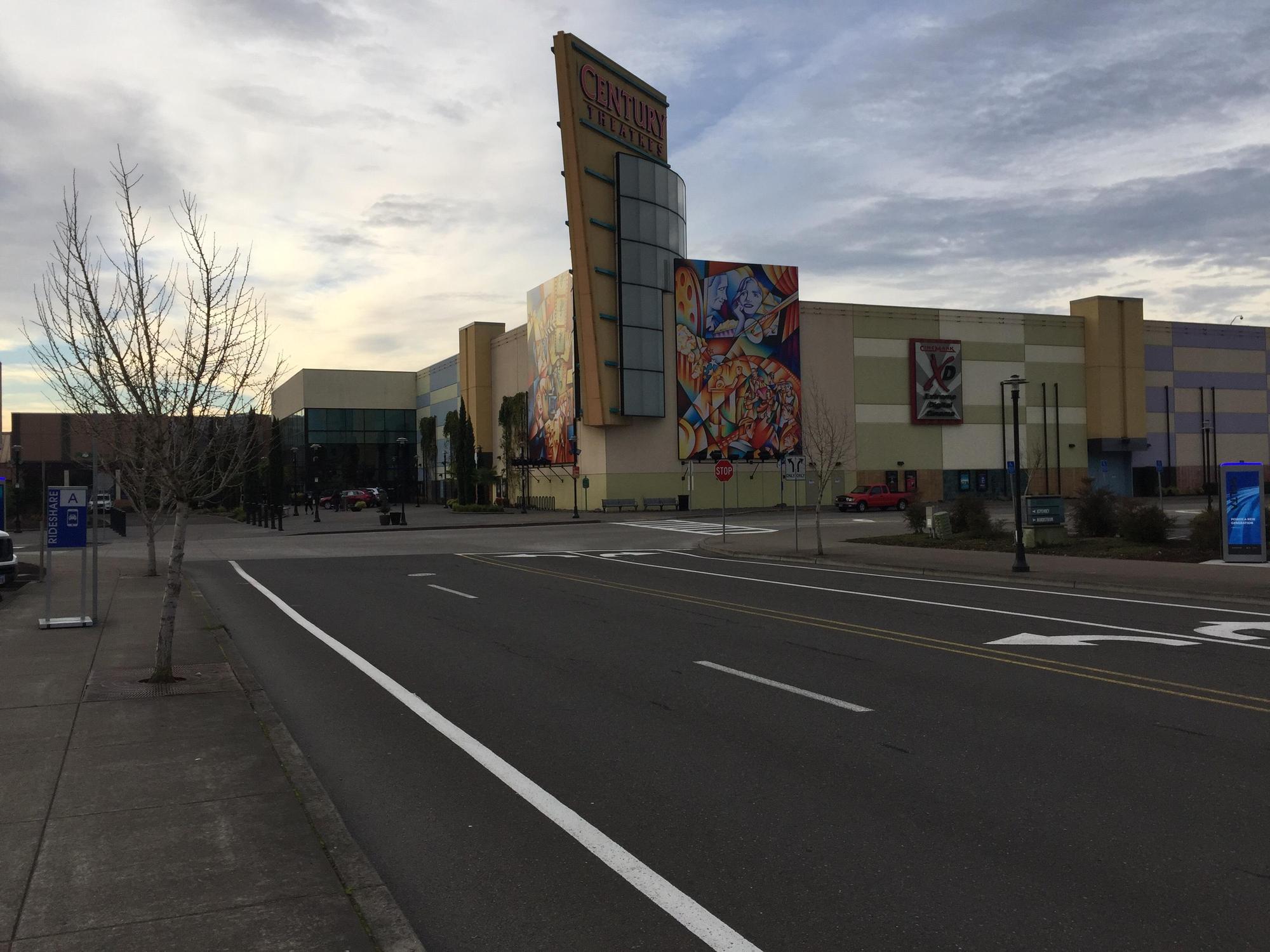 Clackamas Town Center - Macy's | Southgate CPO, OR | EV Station