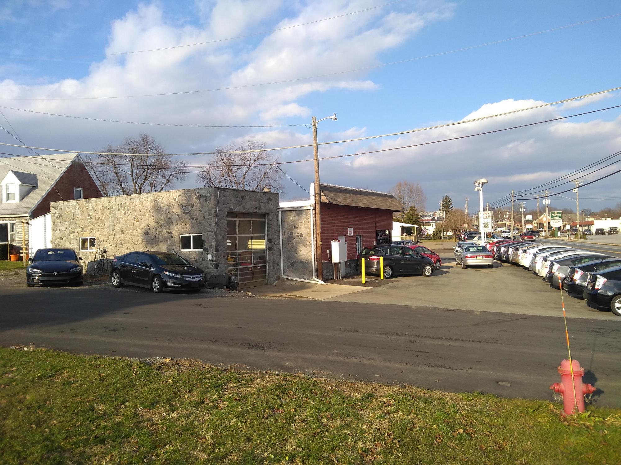 Sam's Auto Sales & Service Akron, PA EV Station