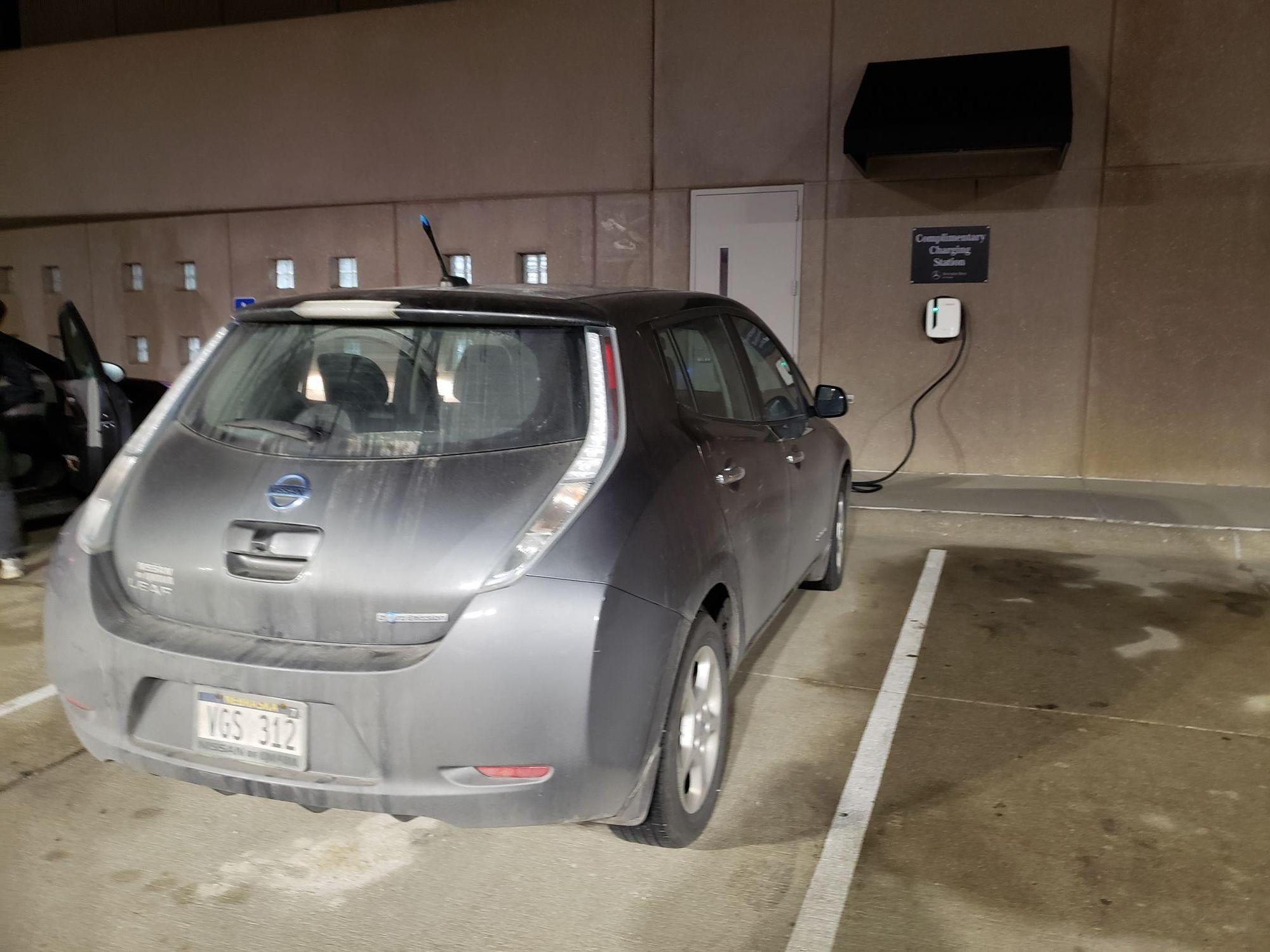 Mercedes Benz of Omaha Omaha, NE EV Station