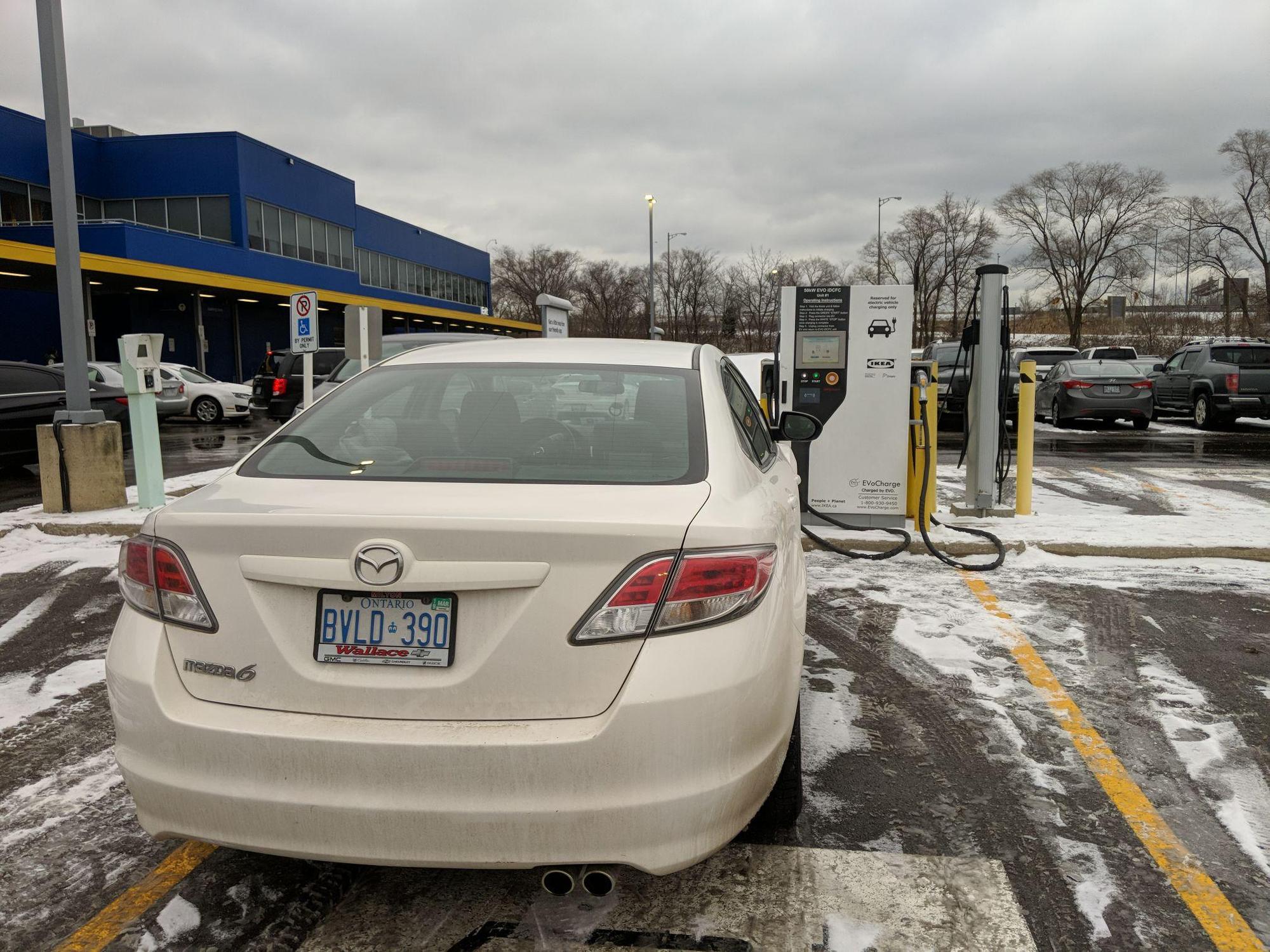 IKEA Burlington Burlington, ON EV Station