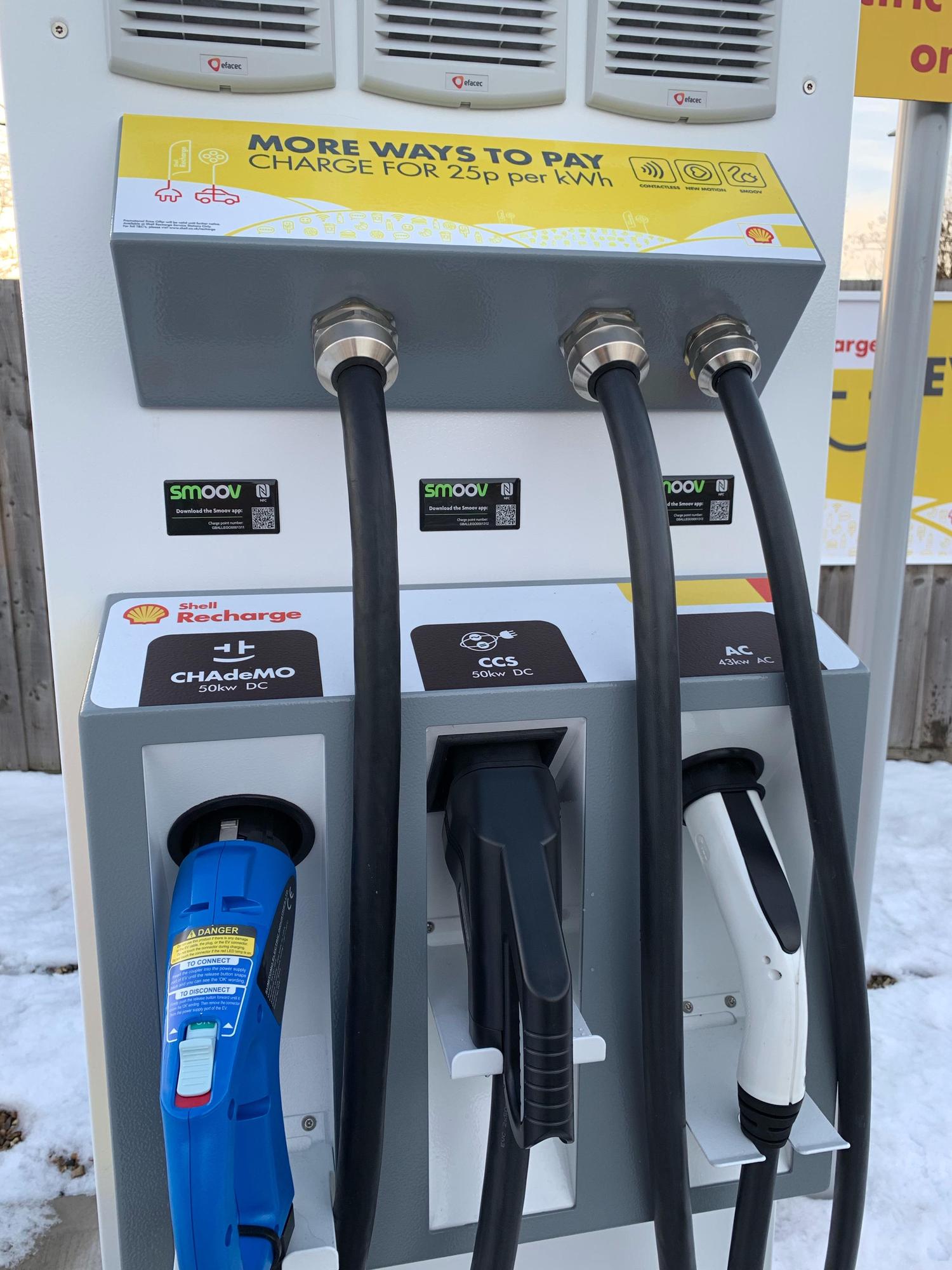 Waitrose Shell Recharge Shell Little Waitrose Bracknell | Bagshot Road, Bracknell, RG12 9SE, UK ...