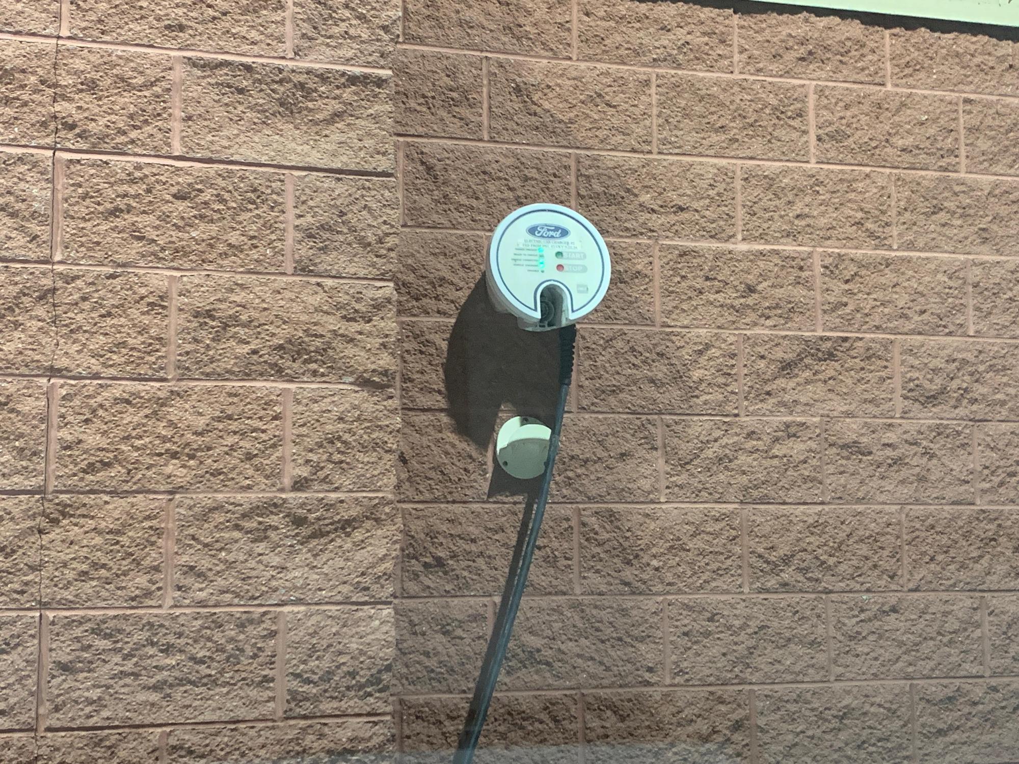 McGee Ford of Montpelier (1) Montpelier, VT EV Station