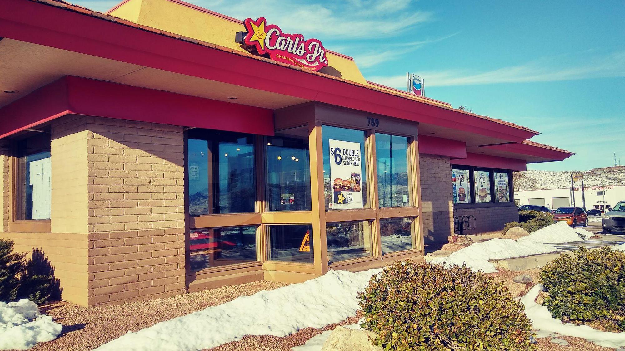Carl’s Jr. Kingman, AZ EV Station