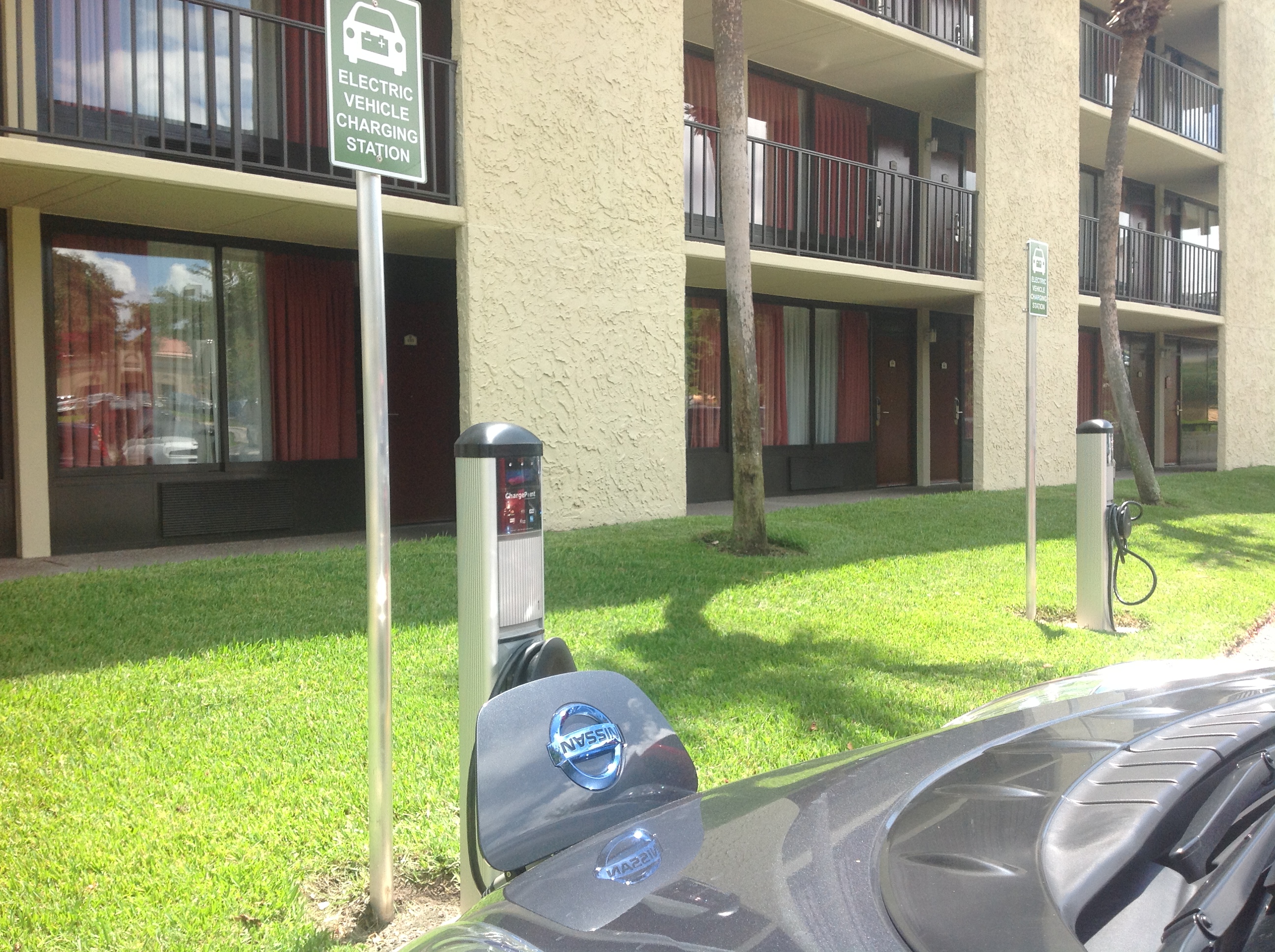 Plug Sockets Rosen Inn Florida Rosen Inn | PlugShare