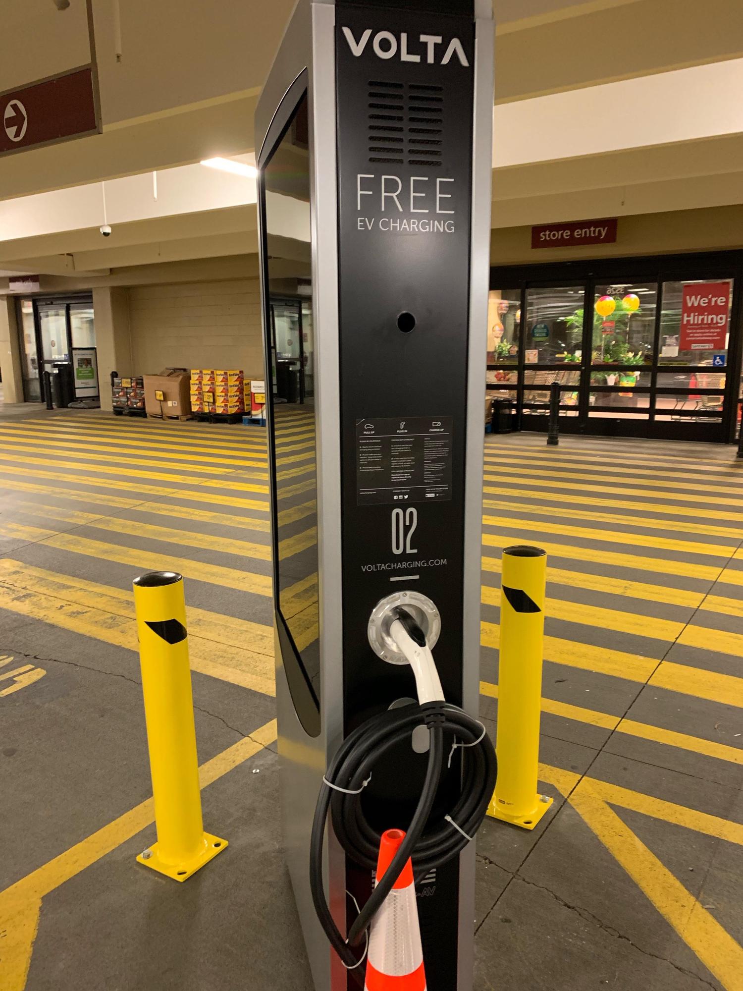 Safeway Alexandria, VA EV Station